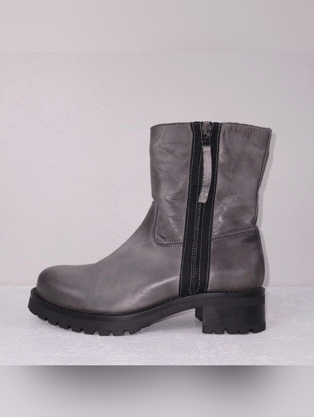 New! MIZ MOOZ Combat Boots Patina Heeled Leather Booties
